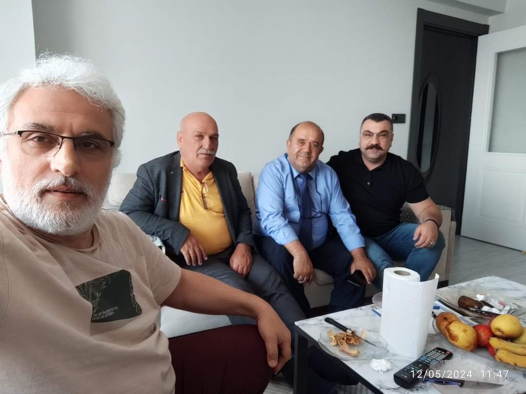 DULKADİROĞULLARI İZMİRDE BİR ARADA